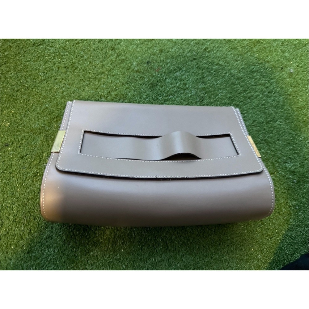 Alberta Di Canio Italian Leather Clutch Beige Taupe Gold Hardware Made In Italy - Picture 2 of 9